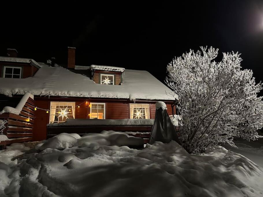 54:An - Flott Rekkehus Med Gangavstand Til Sentrum Røros Exterior foto